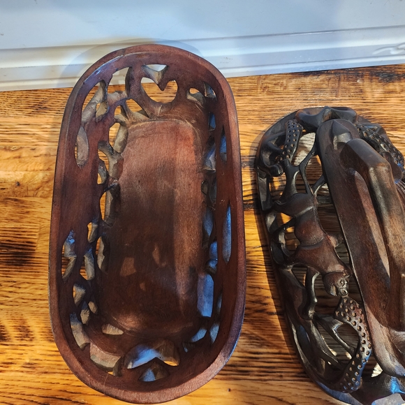 Intricate Brown Carved Wooden Box - Picture 4 of 4